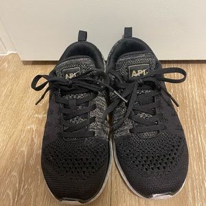 APL women’s sneakers size 6